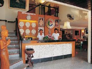 מלון De 3*